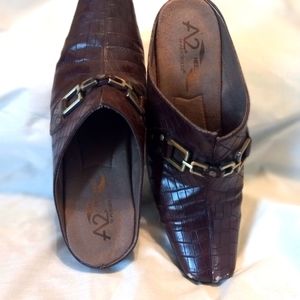 Have been donated - Brown slip-on shoes
